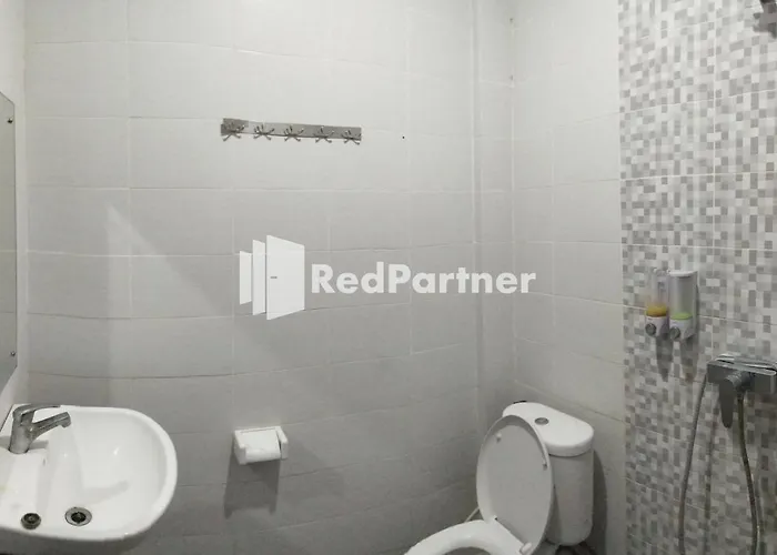 Sentana At Jalan Raya Uluwatu Redpartner Hotel