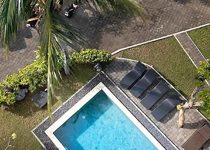 Sentana At Jalan Raya Uluwatu Redpartner Hotel