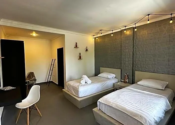 Sentana At Jalan Raya Uluwatu Redpartner 2*
