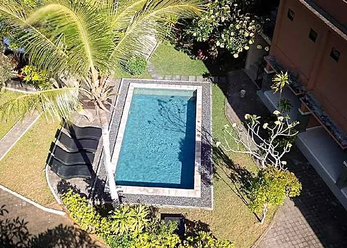 Sentana At Jalan Raya Uluwatu Redpartner 2*