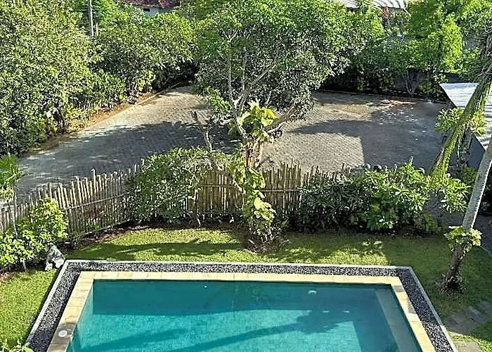 Hotel Sentana At Jalan Raya Uluwatu Redpartner